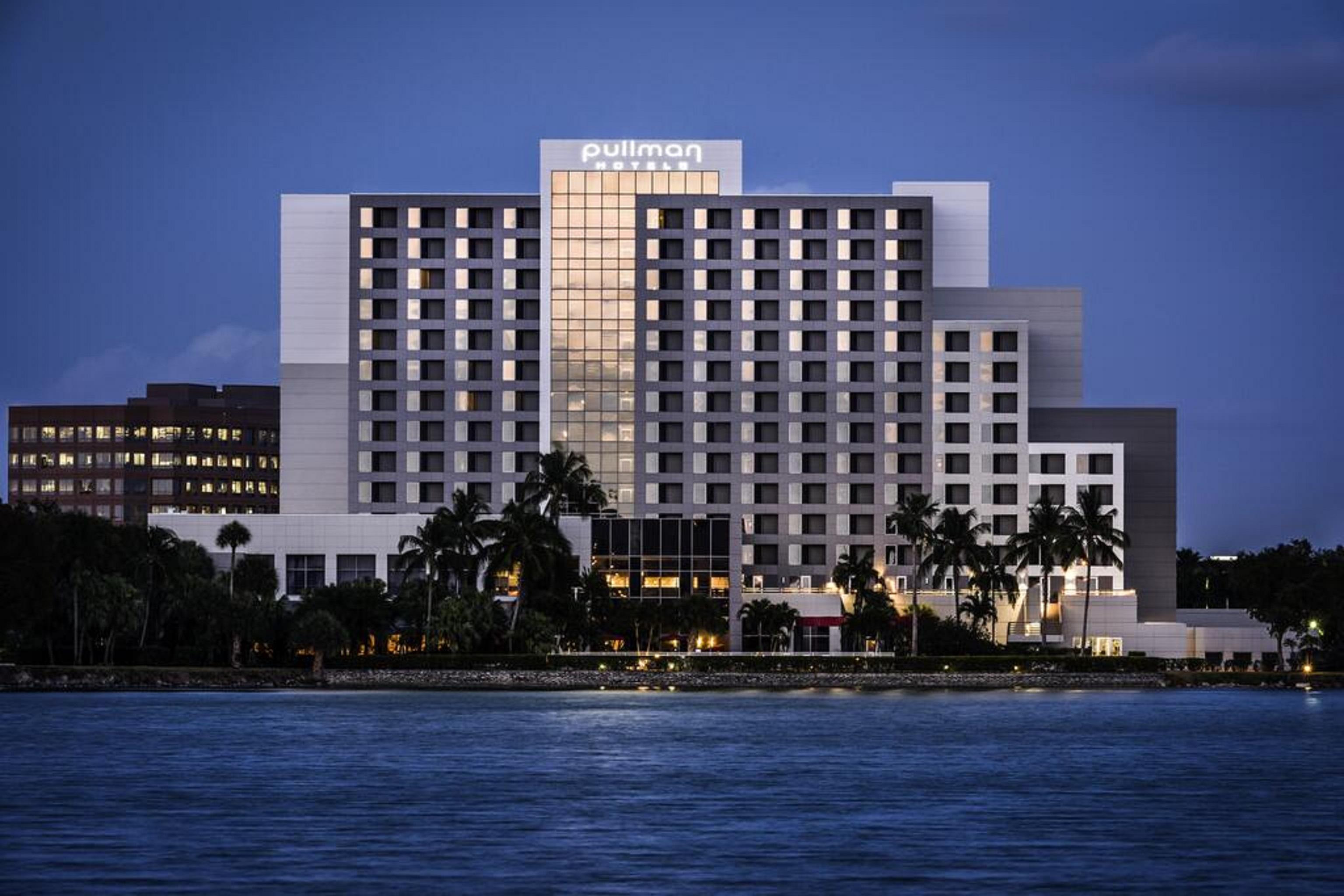 Готель Pullman Miami Airport Miami Springs Екстер'єр фото